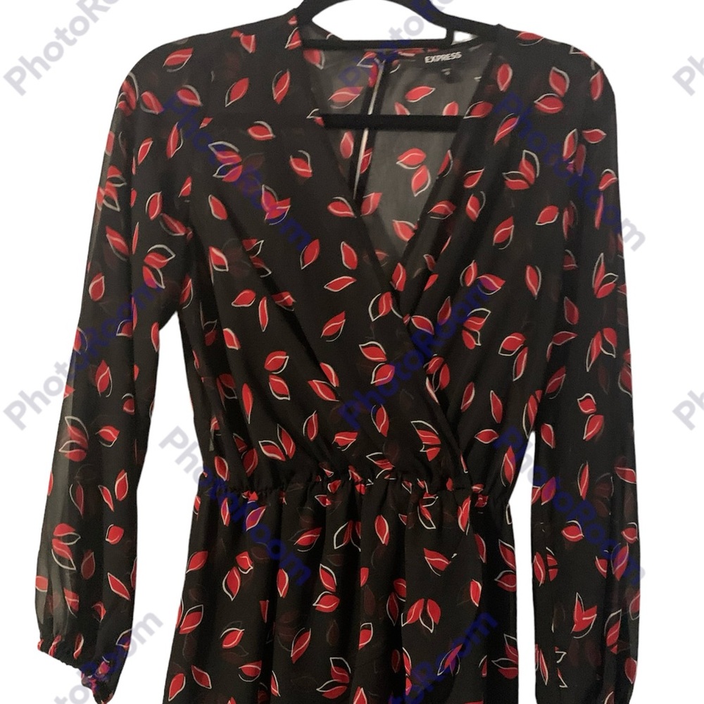 Wheels V-Neck Long Sleeve Romper Size 6